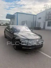 2011 Volkswagen PHAETON