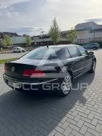 2011 Volkswagen PHAETON