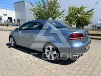 2011 Volkswagen EOS