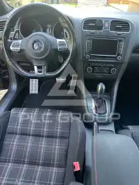 2011 Volkswagen GOLF