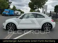2011 Volkswagen BEETLE
