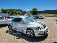 2011 Volkswagen BEETLE