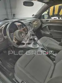 2011 Volkswagen BEETLE
