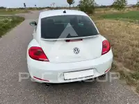 2011 Volkswagen BEETLE