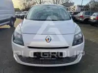 2011 Renault Scenic
