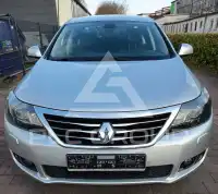 2011 Renault Latitude