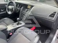 2011 Renault Latitude