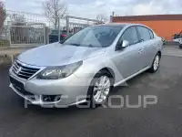 2011 Renault Latitude