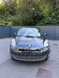 2011 Renault Grand Scenic