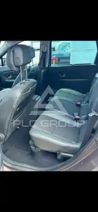 2011 Renault Grand Scenic