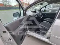 2011 Renault Modus