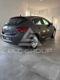 2011 Opel Astra