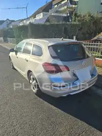 2011 Opel Astra