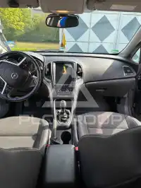 2011 Opel Astra