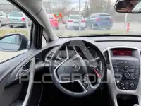 2011 Opel Astra