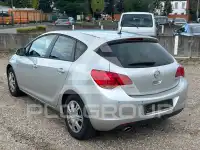 2011 Opel Astra