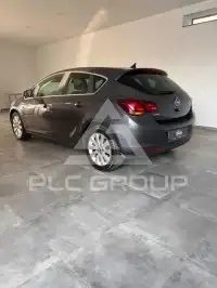 2011 Opel Astra