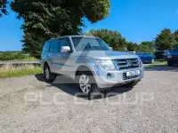 2012 Mitsubishi PAJARO