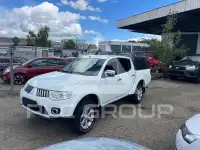 2013 Mitsubishi L200