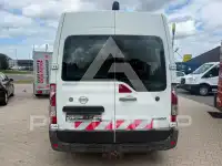 2012 Nissan NV 400