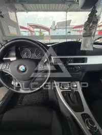 2012 BMW 320