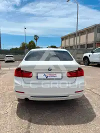 2012 BMW 320