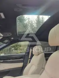 2012 BMW 730