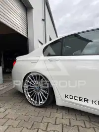 2012 BMW 730