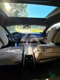2012 BMW 730