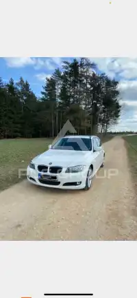 2012 BMW 318