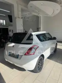 2012 Suzuki SWIFT