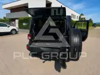2012 Jeep WRANGLER