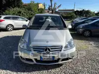 2012 Mercedes Benz A 180