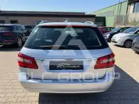 2012 Mercedes Benz E 220