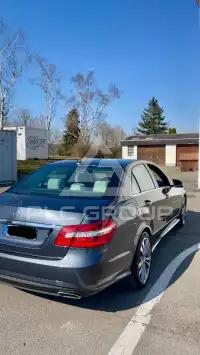 2012 Mercedes Benz E 220