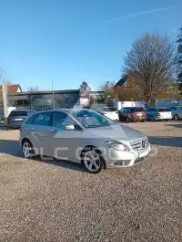 2012 Mercedes Benz B 180