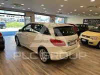 2012 Mercedes Benz B 180