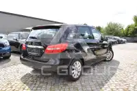2012 Mercedes Benz B 180