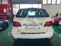 2012 Mercedes Benz B 180