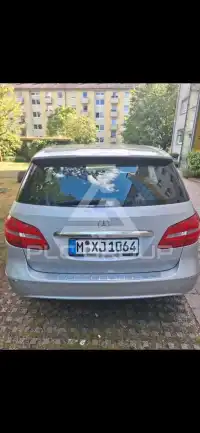 2012 Mercedes Benz B 180