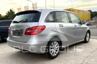 2012 Mercedes Benz B 180