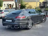 2012 Porsche Panamera