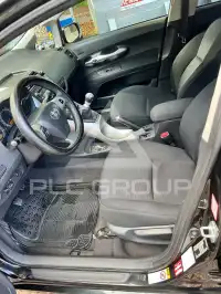2012 Toyota AURIS