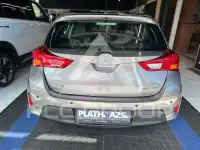 2012 Toyota AURIS