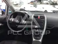 2012 Toyota AURIS