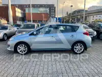 2012 Toyota AURIS