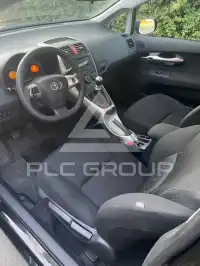 2012 Toyota AURIS