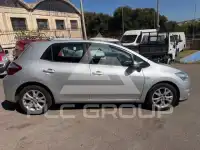 2012 Toyota AURIS