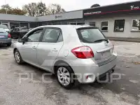 2012 Toyota AURIS