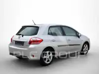 2012 Toyota AURIS